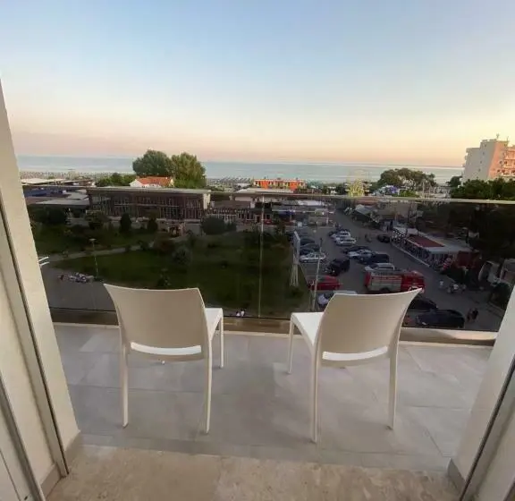 Habitació Estàndard Vista Mar amb Balconada, Margjokaj