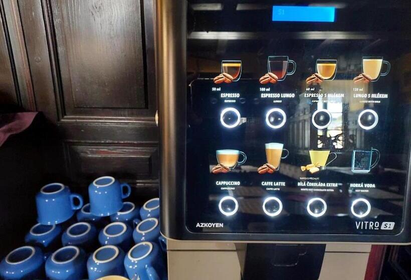 Трехместный Номер Deluxe, Zlatá Labuť