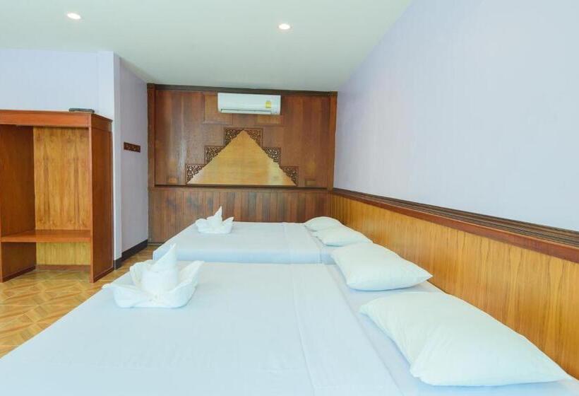 Quarto Estandar, จวรีน ลอร์ด รีสอร์ท แอนด์ โฮเทล   Javarine Lord Resort&