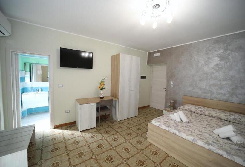 חדר סטנדרט לשלושה, B&b Le Gorgonie