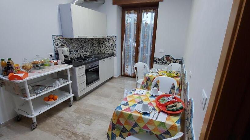 Standard room with outdoor bath, B&b Le Gorgonie