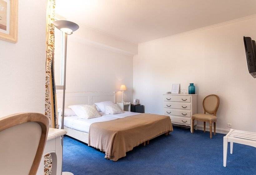 标准间, Auberge Du Redier