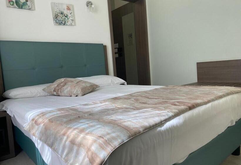 غرفة أساسية, Lago Di Como