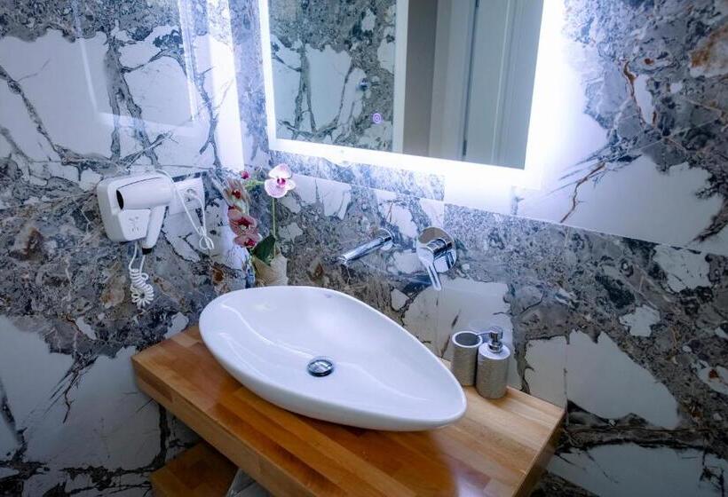 Habitació Deluxe, Olsi