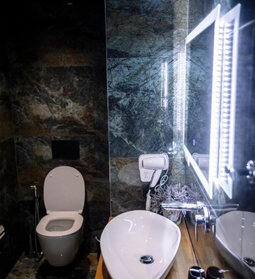 Habitació Superior, Olsi