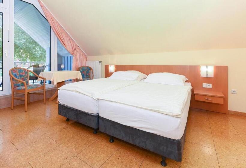 غرفة قياسية مزوَّدة بشُرفة, Pension Altes Siel