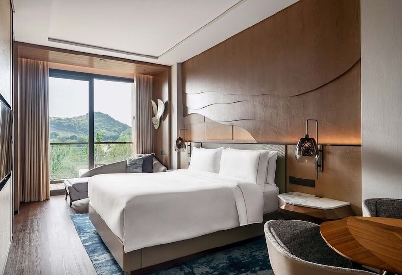 اتاق استاندارد با تخت دوبل, The Westin Nanjing Resort & Spa