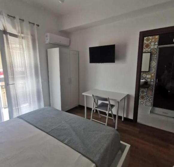 اتاق استاندارد با تخت بزرگ, La Casina B&b