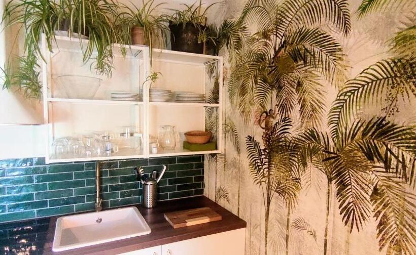 إستوديو قياسى مزودة بتراس, Gästehaus Wallner