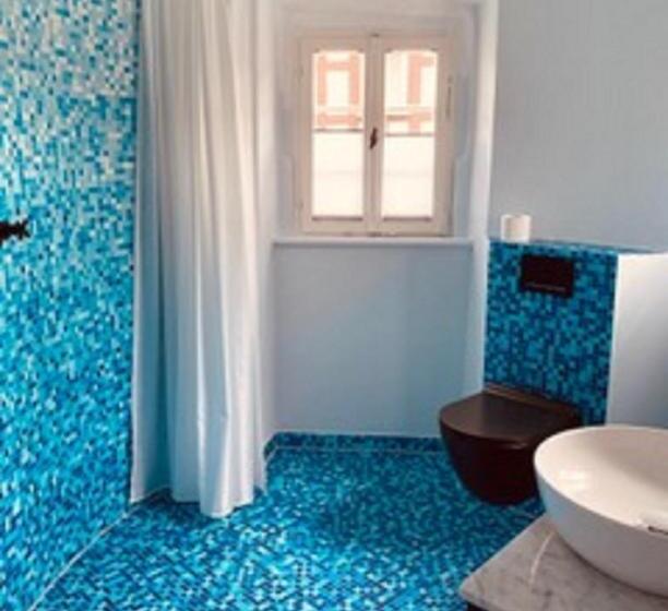 标准间, Gutsverwaltung Schloss Eyrichshof