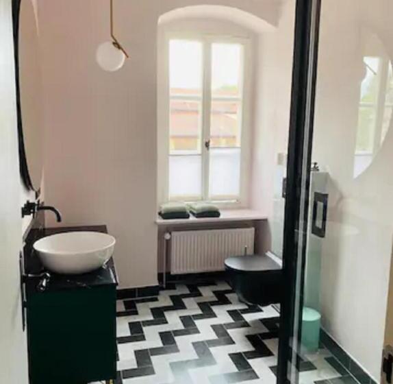 带2个卧室的公寓, Gutsverwaltung Schloss Eyrichshof