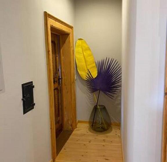 带2个卧室的公寓, Gutsverwaltung Schloss Eyrichshof