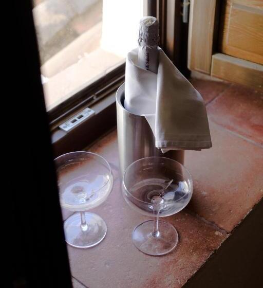 Номер Стандарт, Almohalla51