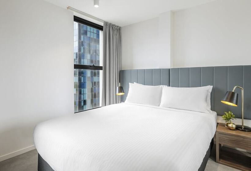 Апартаменты 2 Спальни с Балконом, Brady Apartment Hotel Hardware Lane