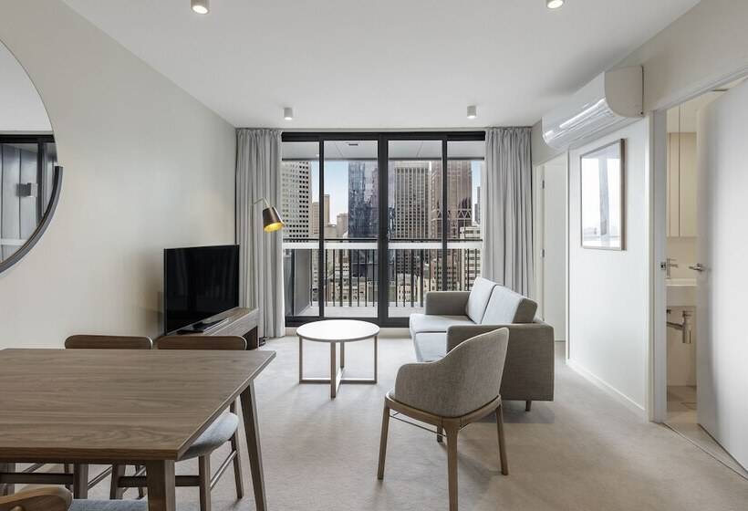 Апартаменты 2 Спальни с Балконом, Brady Apartment Hotel Hardware Lane