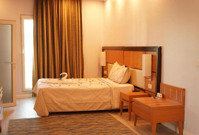 Номер Стандарт Индивидуальный, Kommageneiz