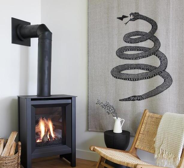 Standard Szoba Queen Size Bed, Somewhere Inn Calabogie