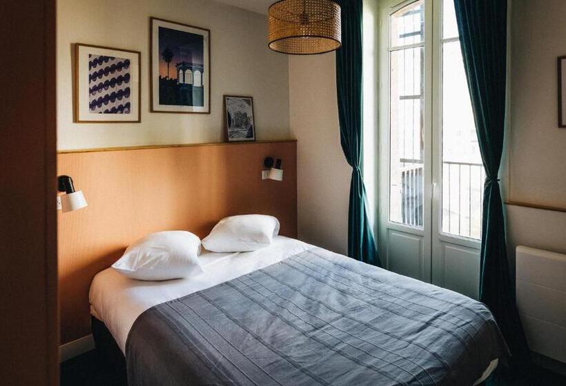 基本间, Les Chouettes Hostel