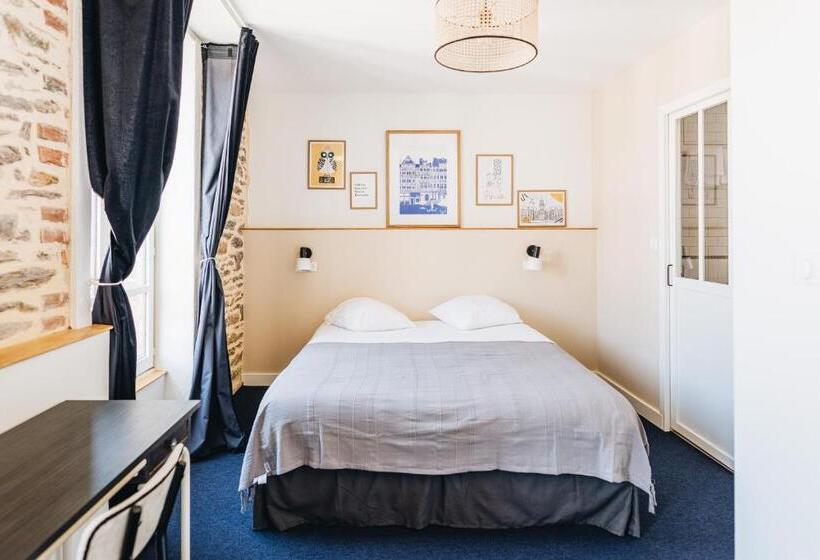 标准间, Les Chouettes Hostel