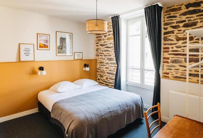 标准间, Les Chouettes Hostel