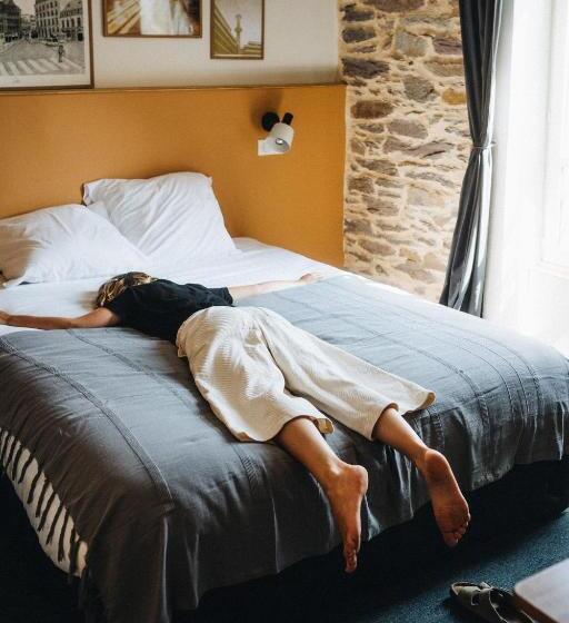 标准间, Les Chouettes Hostel