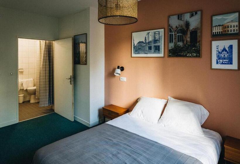 标准房带园景, Les Chouettes Hostel