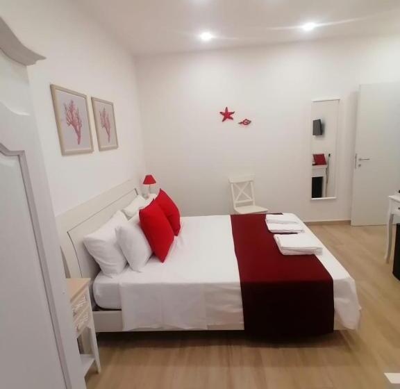 غرفة قياسية, Il Fungo Di Lacco