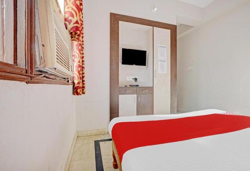 트리플 클래식 룸, Vaccinated Staff - Oyo 79463 Hotel Maan