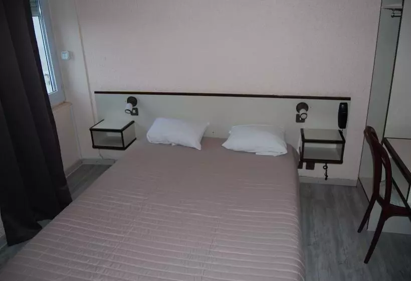اتاق استاندارد یک نفره, Citotel Jalade