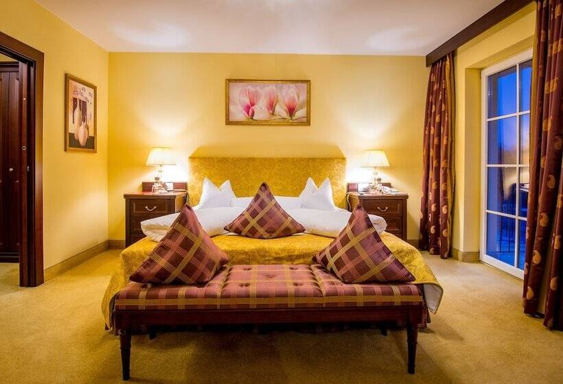 Королевский Люкс, Grandhotel Lienz Business Wellness & Gourmet