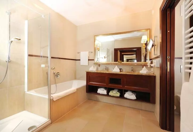 マウンテンビュースタンダードルーム, Grandhotel Lienz Business Wellness & Gourmet