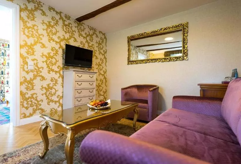Perhehuone, Boutiquehotel Schloßpalais