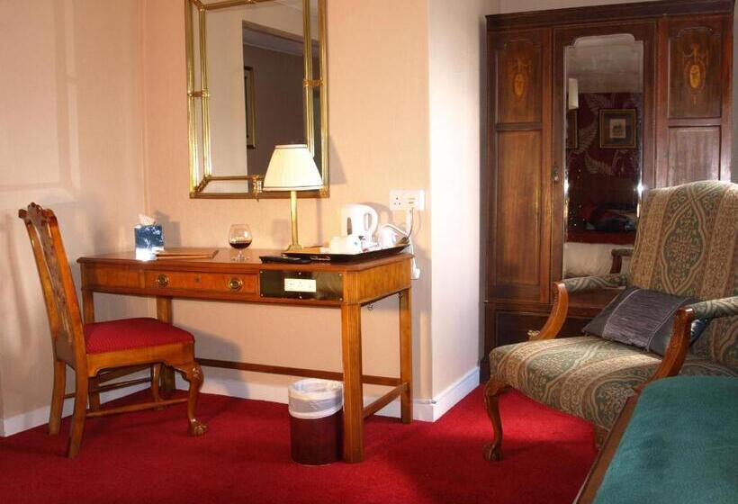 Номер Стандарт Вид на Сад, The Clachan Hotel, Lochearnhead