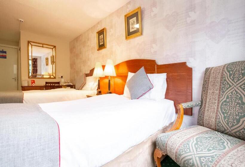 Номер Стандарт Вид на Сад, The Clachan Hotel, Lochearnhead