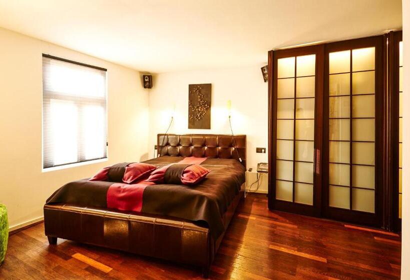 스탠다드 룸, Der Zauberlehrling