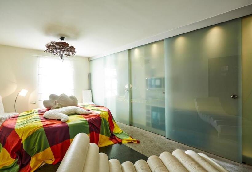 디럭스 룸, Der Zauberlehrling