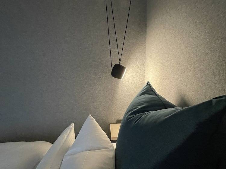 غرفة سوبيريور, Falkenturm