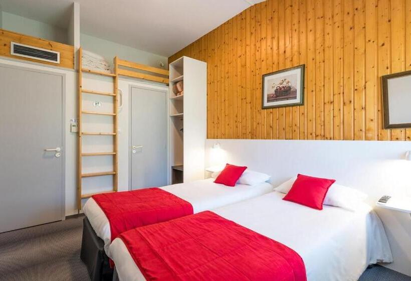 חדר סטנדרט לשלושה, Fasthotel Thones