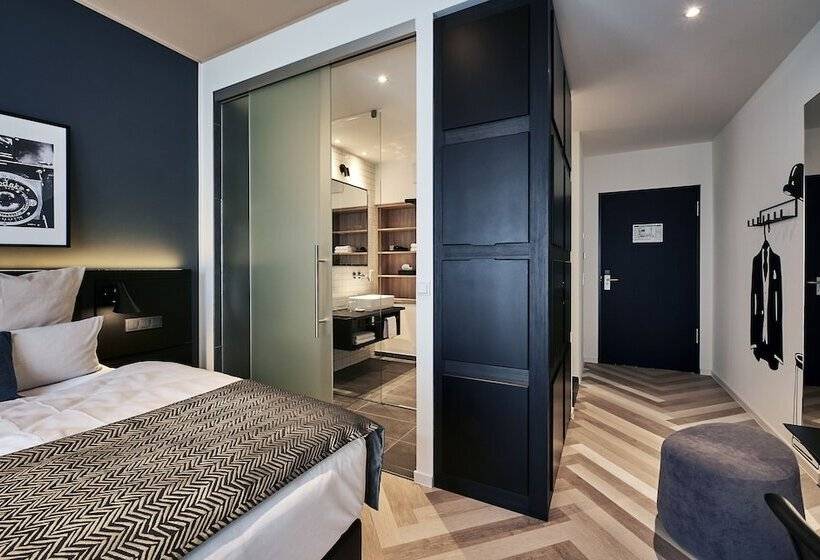 싱글 디럭스 룸, Hansa