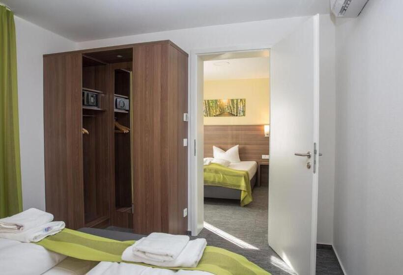 Habitación Triple Estándar, Goethe Hotel Messe By Trip Inn