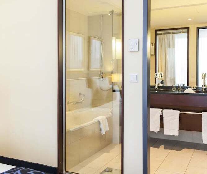 디럭스 스위트, Vier Jahreszeiten Starnberg