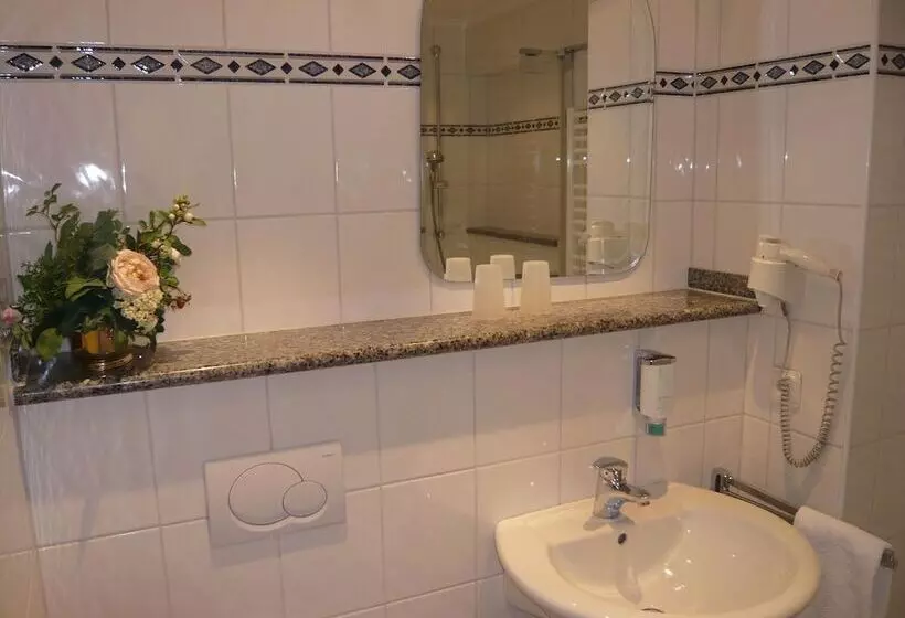 Standard-huone, Windsor