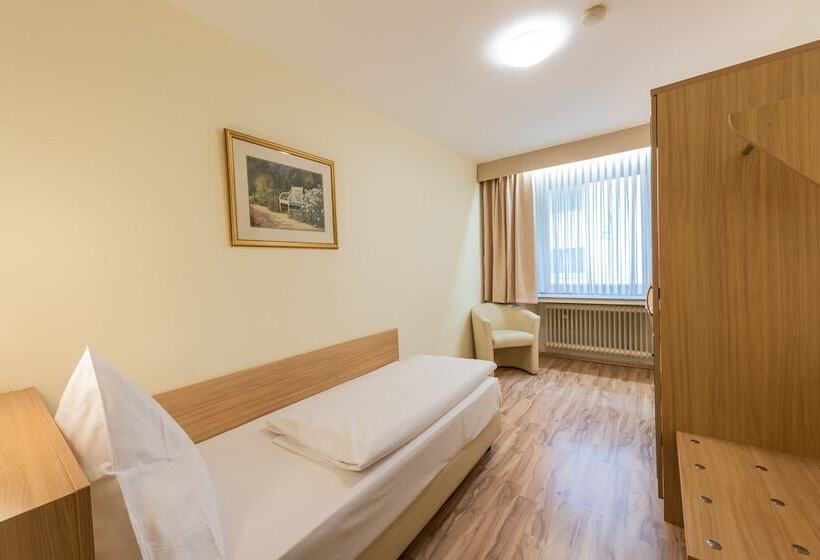 غرفة قياسية فردية, Windsor