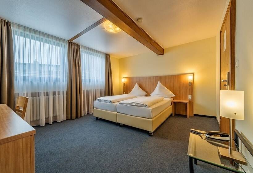 غرفة عائلية, Windsor