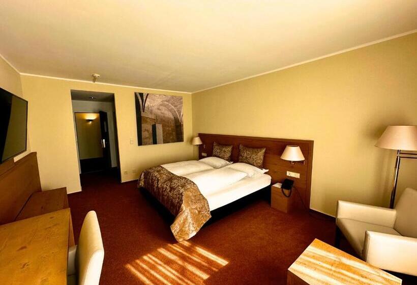 スーペリアールーム, Augustiner