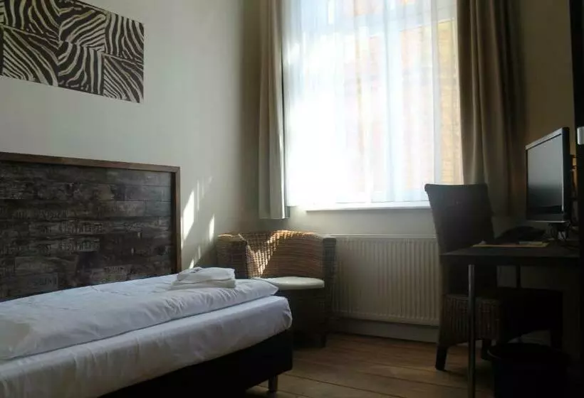 スタンダードシングルルーム, Boutique Hotel Schwarzer Baer