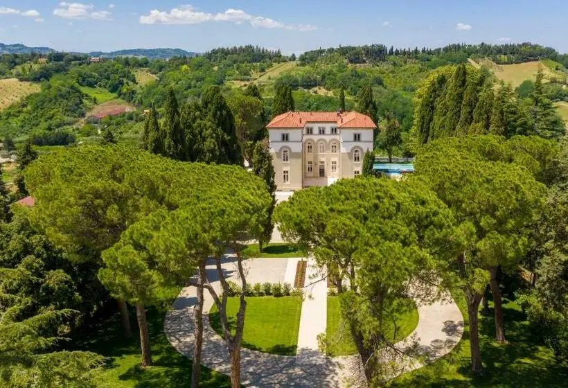 スイート, Villa Monty Banks