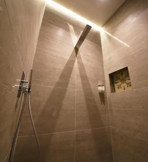 キングサイズベッドのデラックスルーム, My House Luxury Home