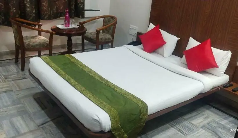 اتاق لوکس, City Palace Hotel होटल सिटी पैलेस