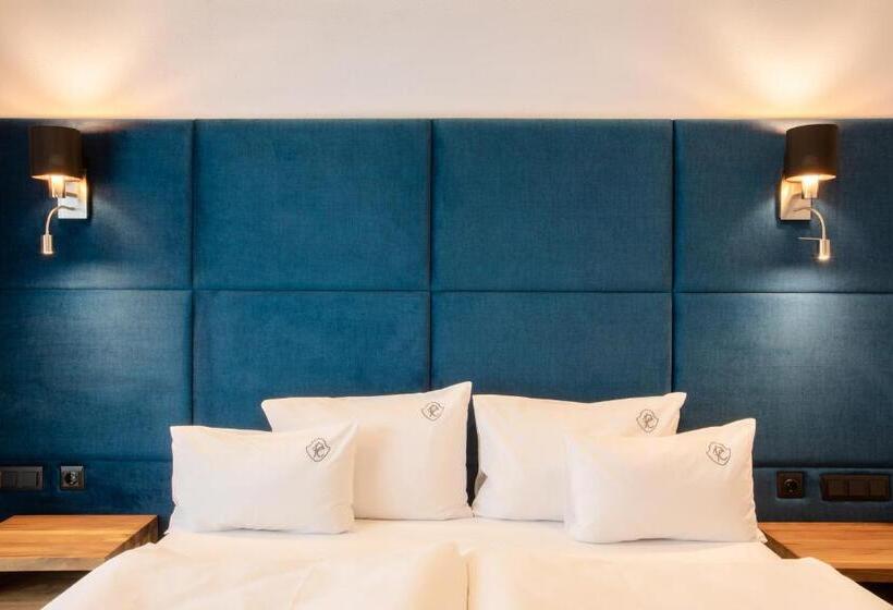 Superior Room with Terrace, Premium Club Spa